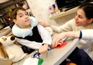 Савва растет, болезнь не отступает, ведь ДЦП не лечится