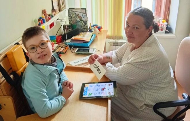 Дети вместо цветов: начни год с урока добра и милосердия